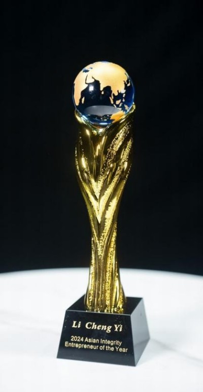 风云绘华章 ・强国迎元春特别报道---当代中医事业奠基人李乘伊院士