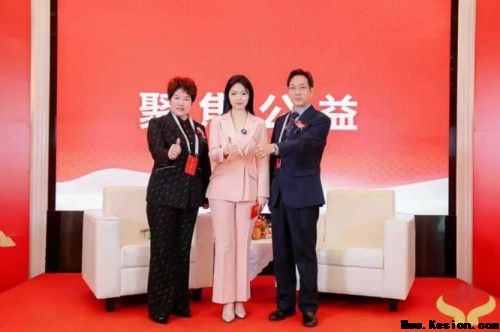 聚焦两会特别报道：罗鸣----以中医创新实践助力健康中国战略落地