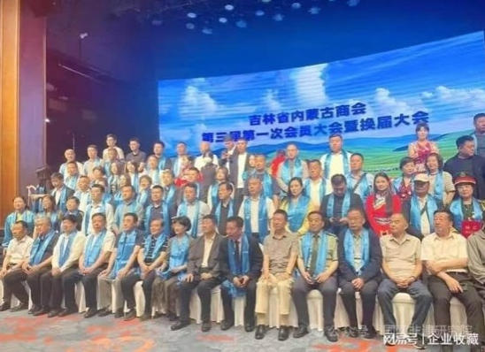 妙手仁心承医道，翰墨丹青颂军魂——记医者闻树忠的双重担当