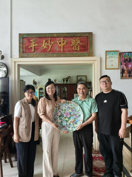 大医精诚，跨界笃行：叶庆球的中医传承与时代担当