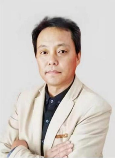 发明者 — 谢富苗