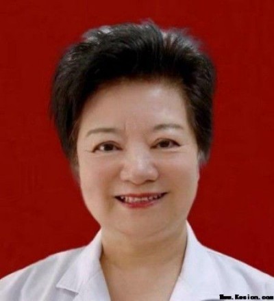 术高一筹保平安 德高一品为患者 中国著名医学专家——何明华