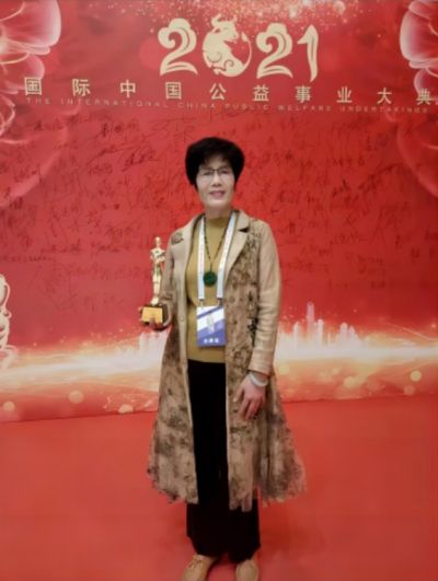 术业专攻为传承 善缘众生显威名 ---记易学起名风水易数名人周俞坊(周上棋)