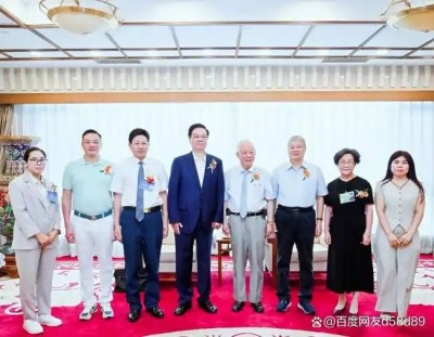 李乘伊院长出席2026大健康产业品牌出海发展大会并发表主旨演讲