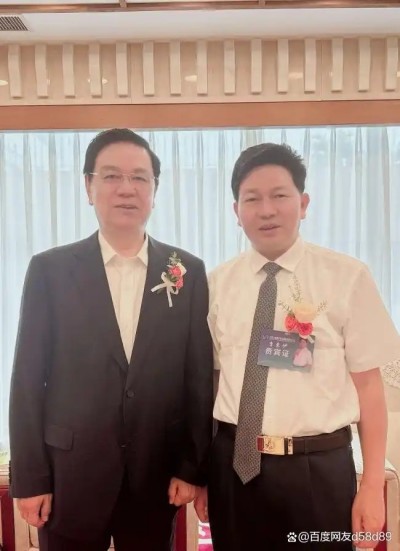 李乘伊院长出席2026大健康产业品牌出海发展大会并发表主旨演讲
