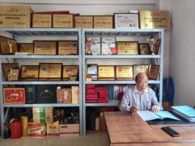 【献礼两会】特别报道中国新时代国医大师——潘侵存