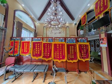 大医精诚 仁心仁术 特色中医整脊正骨绝技传承者 东方圣手 ——王洪喜