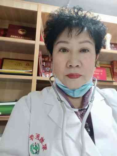 《崛起的中国力量》 最美名中医——赵秀花