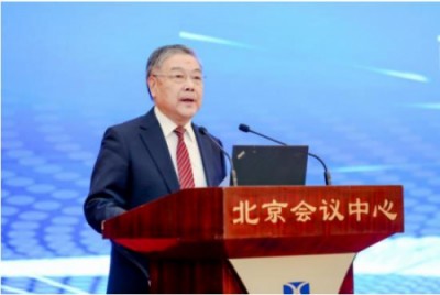 当代中医事业奠基人、国家级非遗中医药学大师——郁晶(郁旺达)董事长